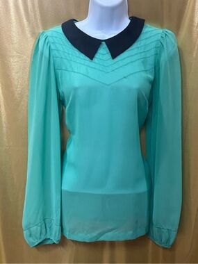 Vintage-Vibe Green Chiffon Long Sleeve Blouse by Allen B. Size XS